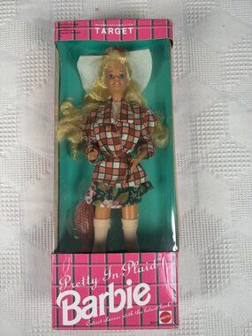 Pretty In Plaid Barbie Doll 1992 Mattel Exclusive Plaid Outfit 5413 NIB